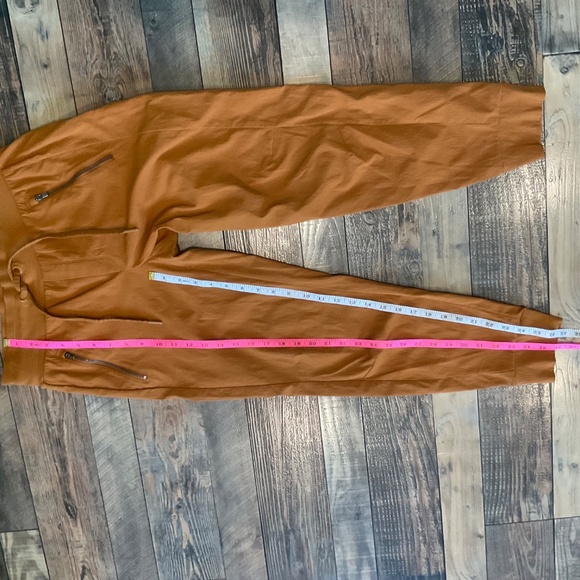 Athleta Trekkie North Jogger, Cattail Brown Sz 4 - Picture 8 of 8